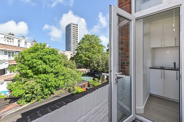 Medium property photo - Hadewichstraat 45, 2531 XX Den Haag